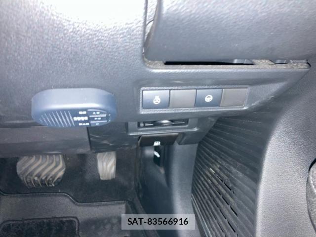 Nissan AURA 2023-03 8098096-23