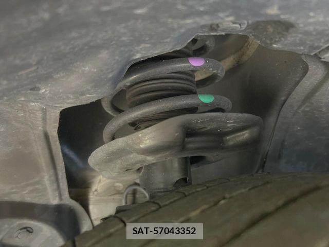Nissan AURA 2024-10 8098092-19