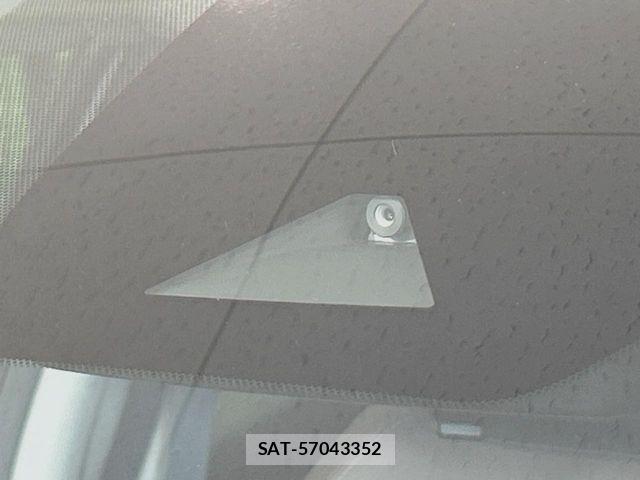 Nissan AURA 2024-10 8098092-2
