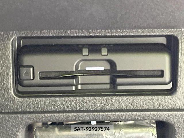 Nissan AURA 2025-07 8098093-6