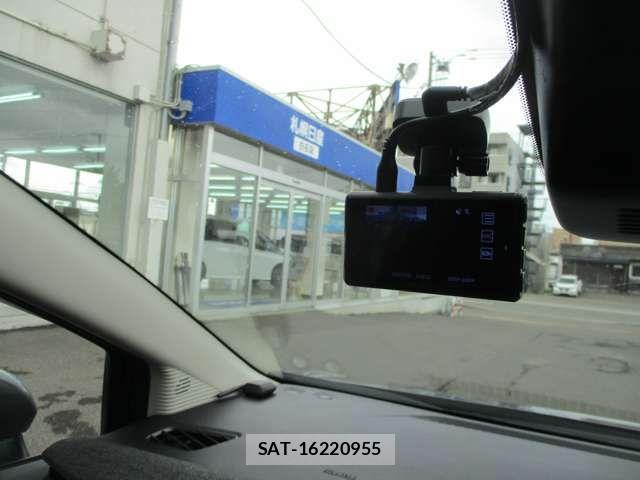 Nissan AURA 2022-06 8098097-13