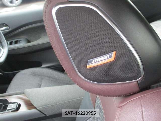 Nissan AURA 2022-06 8098097-15