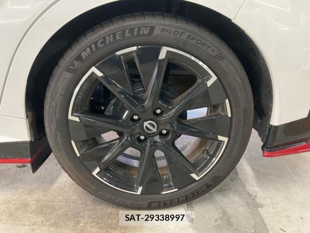 Nissan AURA 2024-11 8098090-9