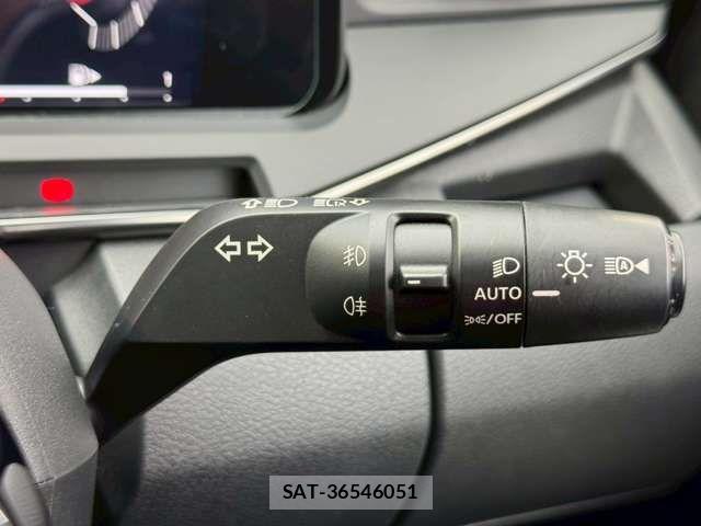 Nissan AURA 2022-11 8098091-9