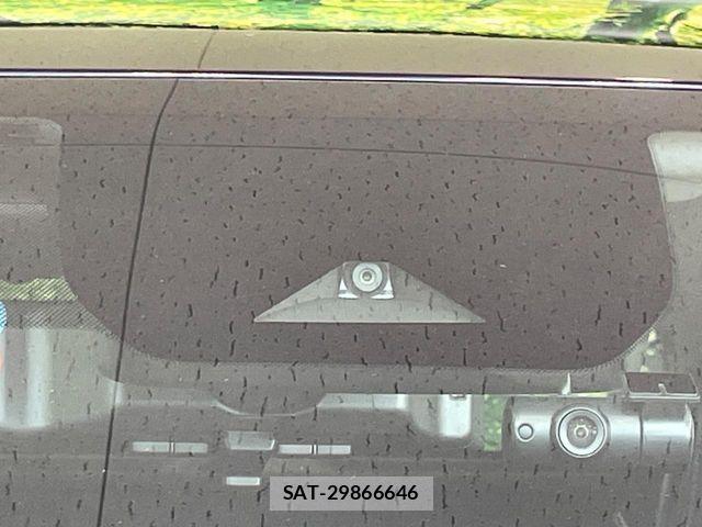 Nissan AURA 2024-03 8098095-4