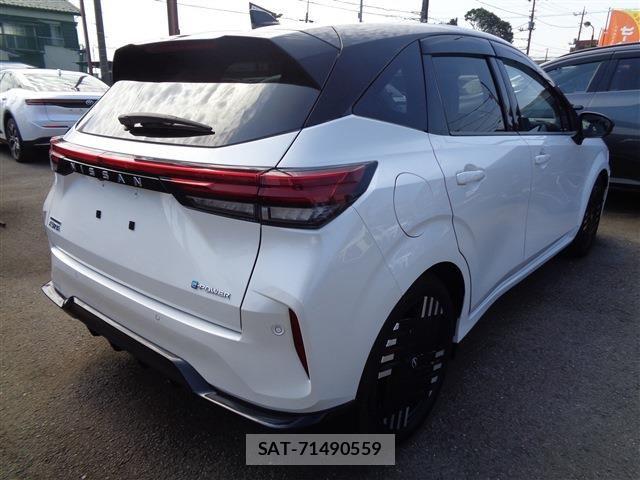 Nissan AURA 2025-01 8129105-7