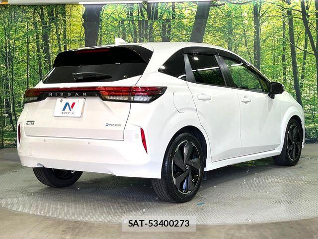 Nissan AURA 2023-01 8129100-17