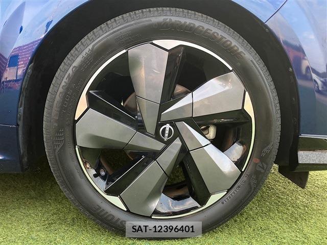 Nissan AURA 2021-11 8129107-24