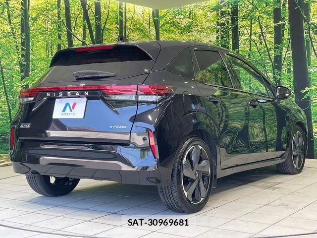 Nissan AURA 2024-09 8158005-16
