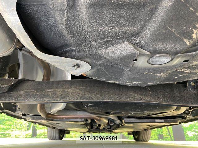 Nissan AURA 2024-09 8158005-18
