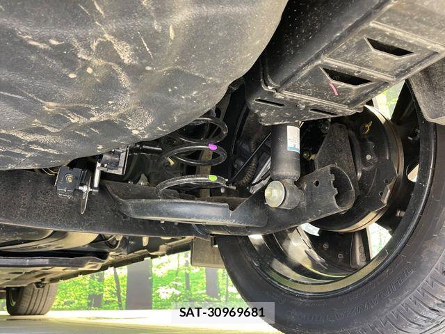 Nissan AURA 2024-09 8158005-19