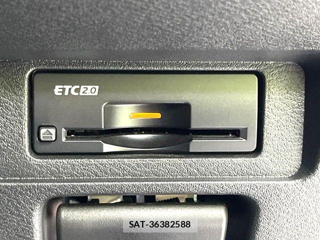 Nissan AURA 2022-12 8206453-6