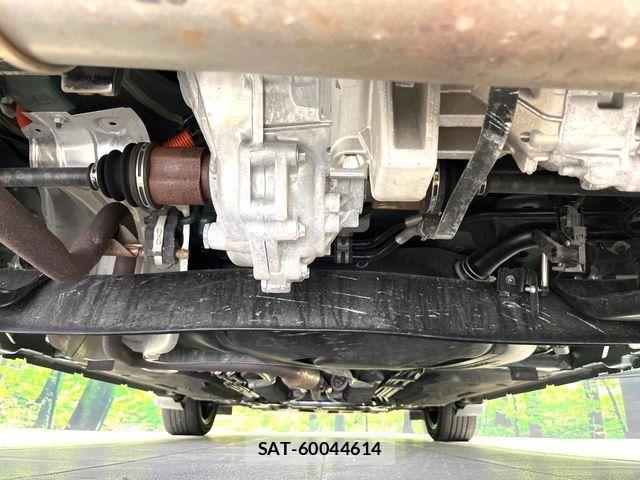 Nissan AURA 2025-06 8206443-19