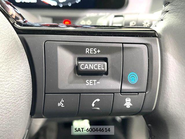Nissan AURA 2025-06 8206443-5