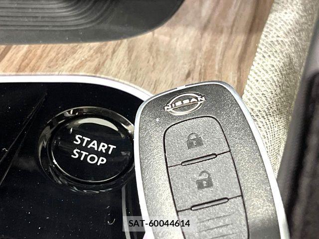 Nissan AURA 2025-06 8206443-7