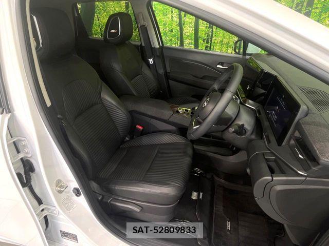 Nissan AURA 2023-04 8206457-7