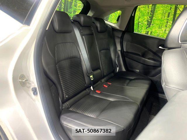 Nissan AURA 2022-07 8206458-9