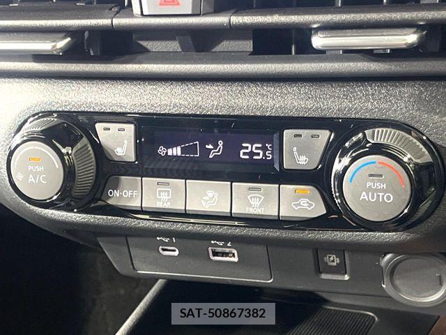 Nissan AURA 2022-07 8206458-6