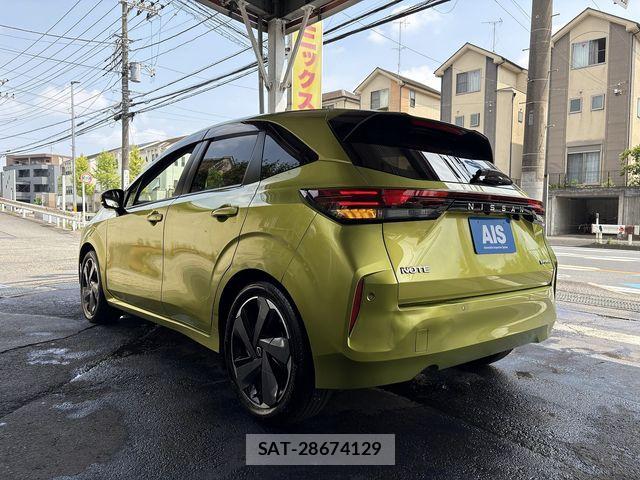 Nissan AURA 2021-09 8206484-2