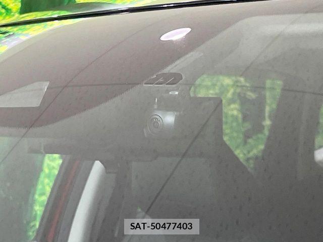 Nissan AURA 2022-01 8206456-5
