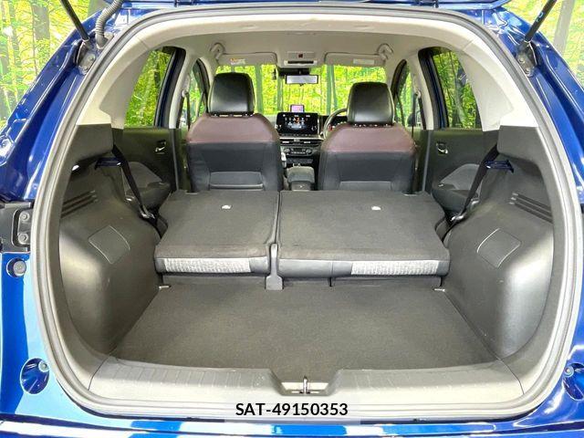 Nissan AURA 2023-08 8206463-9