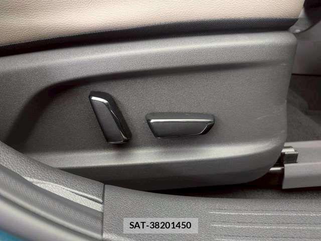 Nissan AURA 2025-08 8206451-19