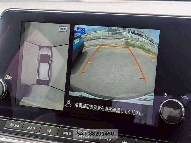 Nissan AURA 2025-08 8206451-4
