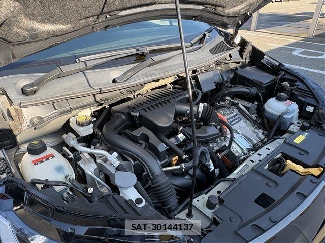 Nissan AURA 2021-11 8206461-15