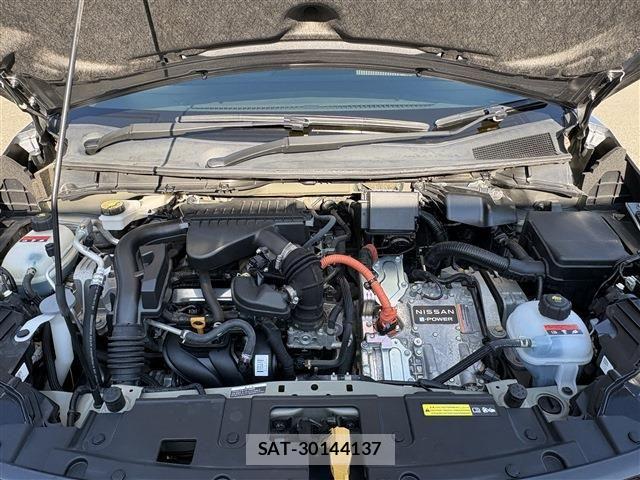 Nissan AURA 2021-11 8206461-16