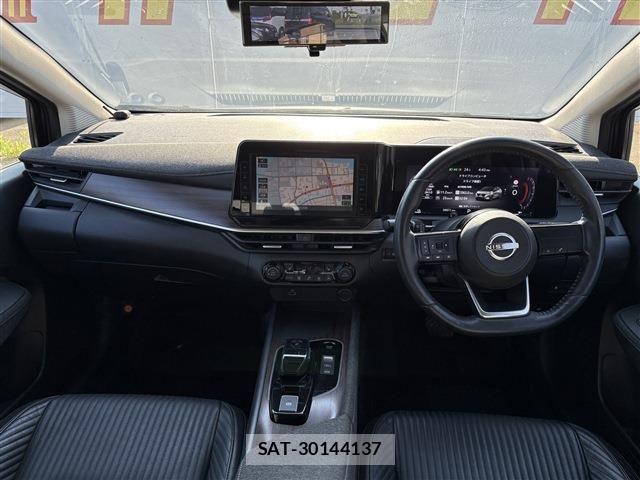 Nissan AURA 2021-11 8206461-24