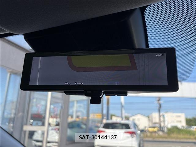 Nissan AURA 2021-11 8206461-28
