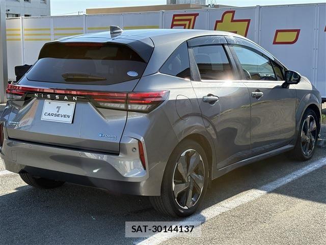 Nissan AURA 2021-11 8206461-4