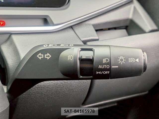 Nissan AURA 2024-10 8206450-16