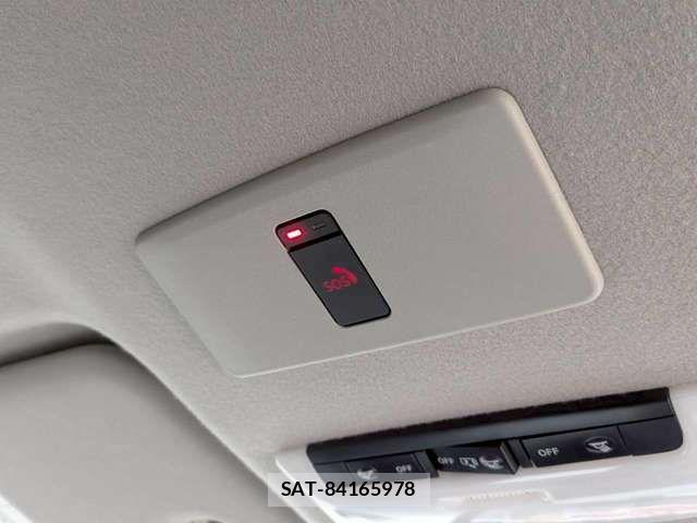 Nissan AURA 2024-10 8206450-17