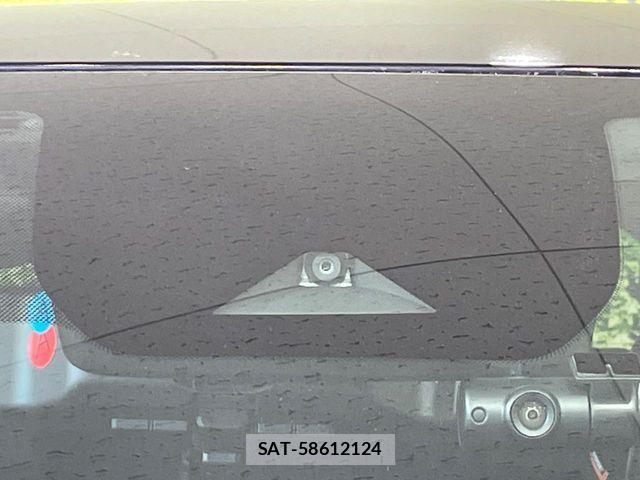 Nissan AURA 2023-11 8206459-4