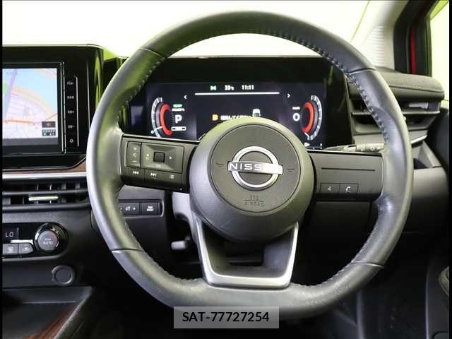 Nissan AURA 2022-05 8206483-10
