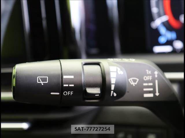 Nissan AURA 2022-05 8206483-13