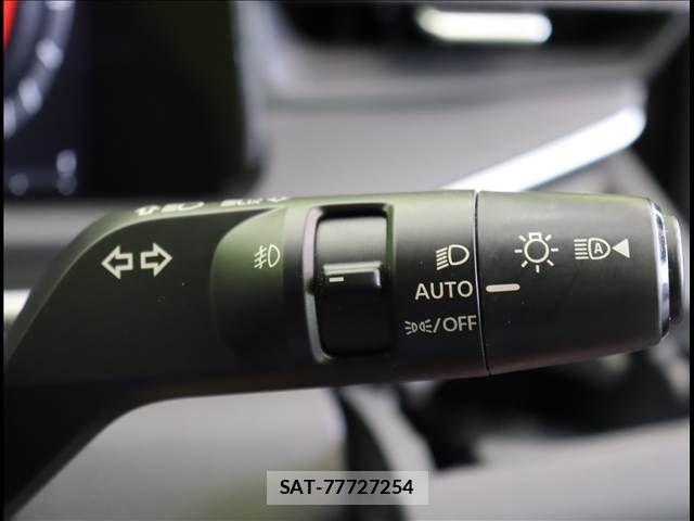 Nissan AURA 2022-05 8206483-14