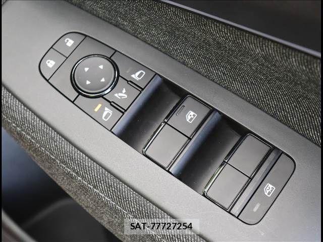 Nissan AURA 2022-05 8206483-17