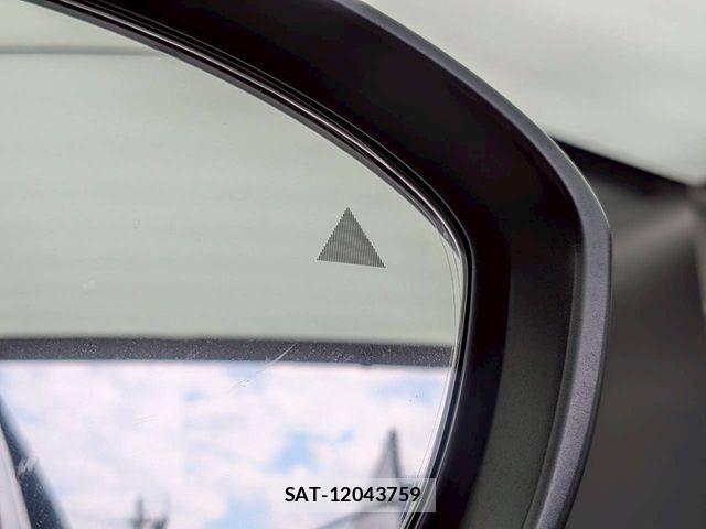 Nissan AURA 2023-10 8206460-17