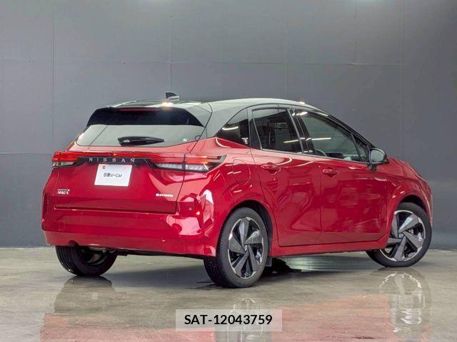 Nissan AURA 2023-10 8206460-1