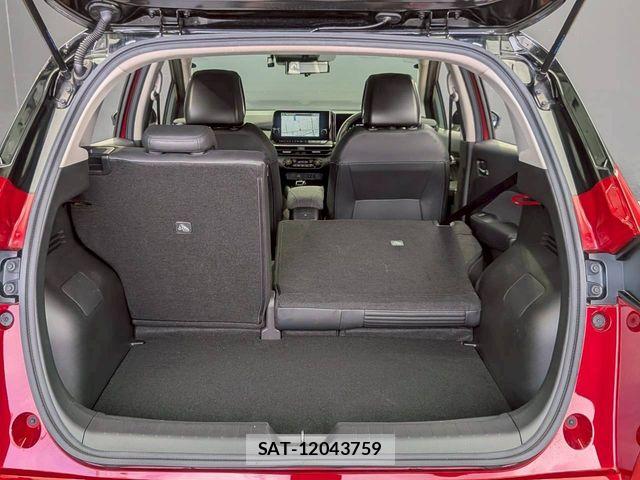 Nissan AURA 2023-10 8206460-25