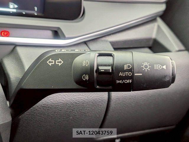 Nissan AURA 2023-10 8206460-7