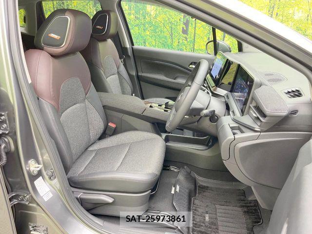 Nissan AURA 2023-11 8228980-7