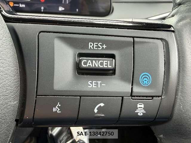Nissan AURA 2022-01 8228981-13