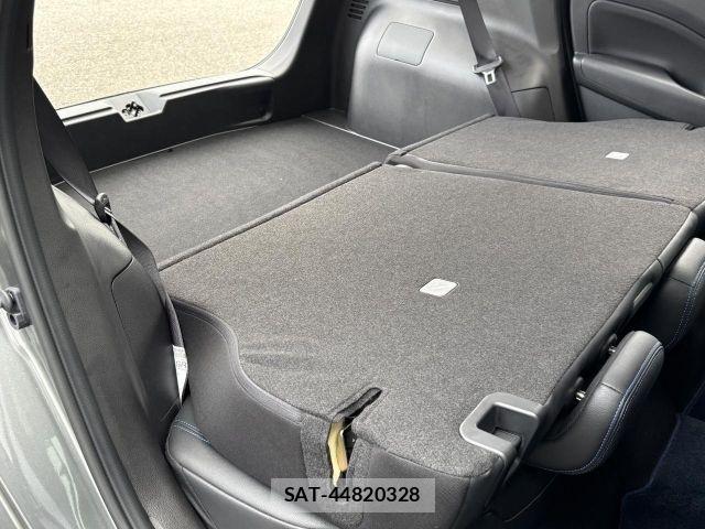 Nissan AURA 2025-04 8244665-12