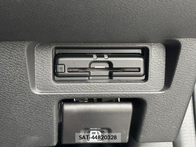 Nissan AURA 2025-04 8244665-16
