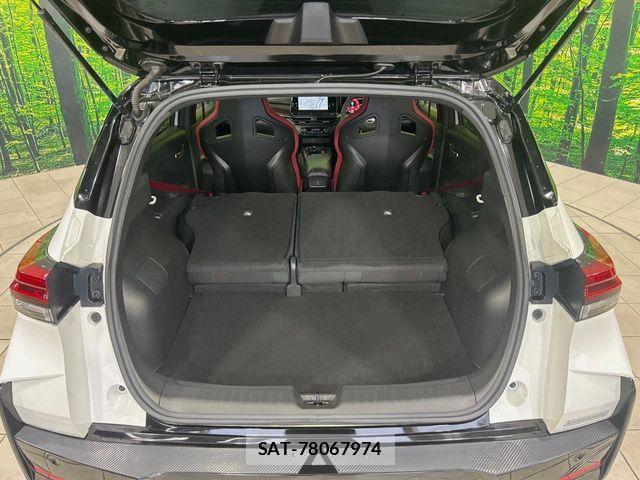 Nissan AURA 2022-01 8244666-9