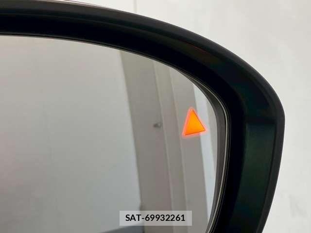 Nissan AURA 2022-02 8313207-3