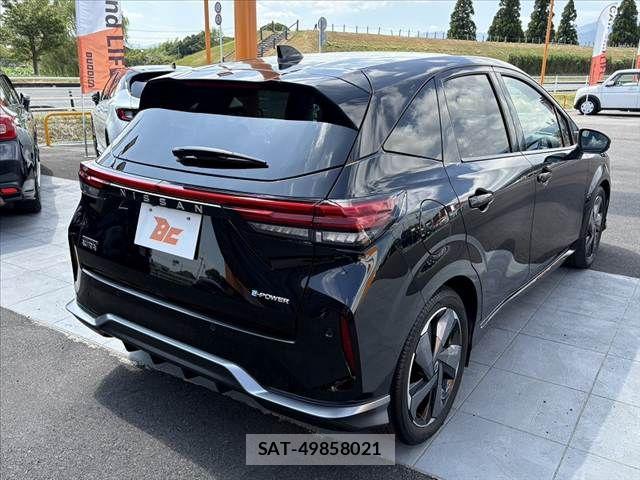 Nissan AURA 2023-01 8313203-12